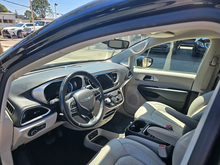 BEIGE, 2018 CHRYSLER PACIFICA HYBRID Image 8