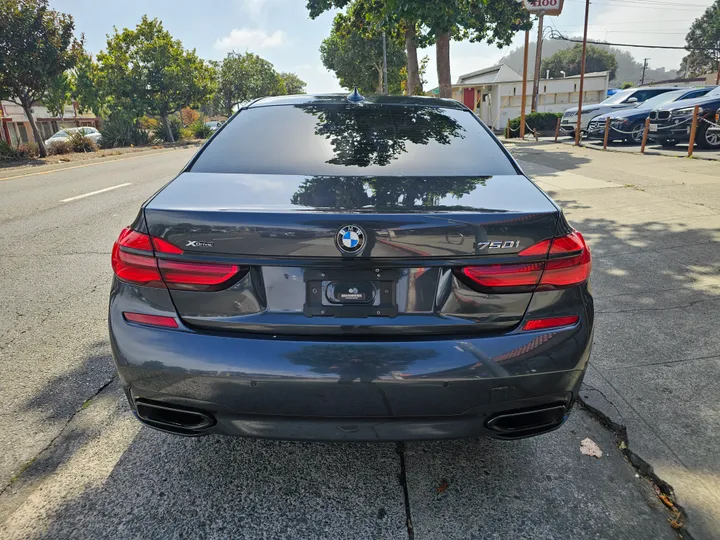 GRAY, 2017 BMW 7 SERIES Image 5
