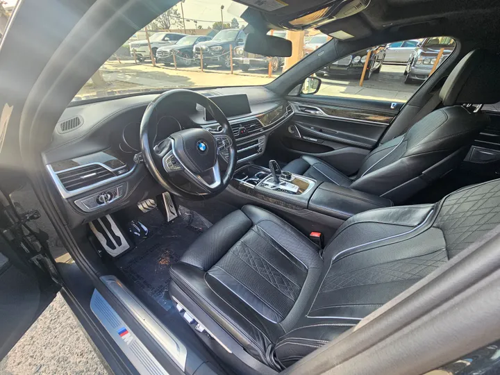 GRAY, 2017 BMW 7 SERIES Image 10