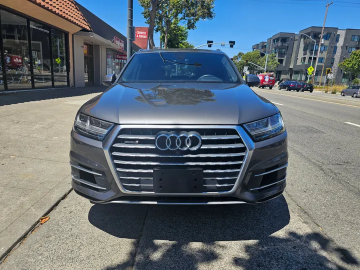 BEIGE, 2019 AUDI Q7 Image 2