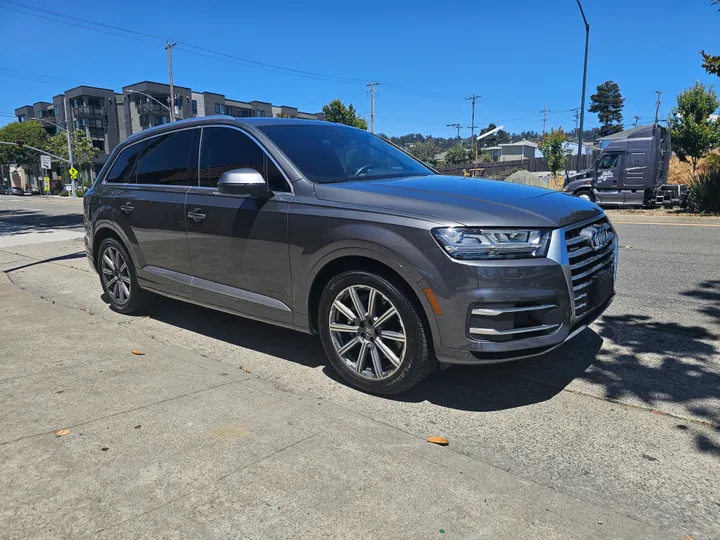 BEIGE, 2019 AUDI Q7 Image 8