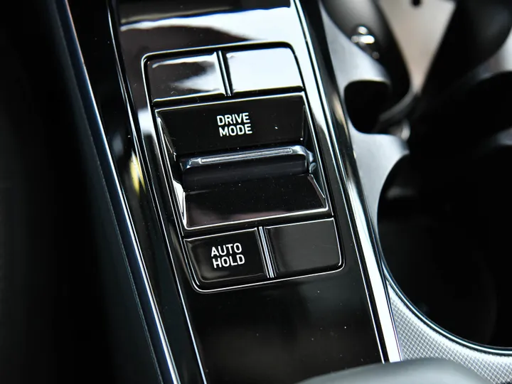 PORTOFINO GRAY, 2022 HYUNDAI SONATA Image 25