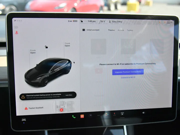 BLACK, 2019 TESLA MODEL 3 Image 17