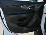 SUMMIT WHITE, 2021 BUICK ENCORE Thumnail Image 11