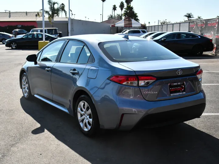 GRAY, 2024 TOYOTA COROLLA Image 5