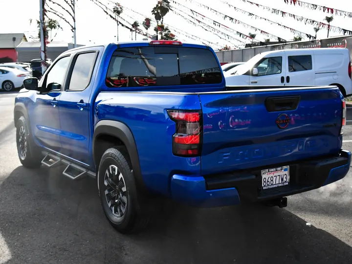 BLUESTONE PEARL, 2024 NISSAN FRONTIER Image 5