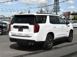 WHITE, 2023 GMC YUKON Thumnail Image 7