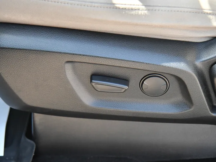 WHITE, 2019 FORD RANGER Image 14