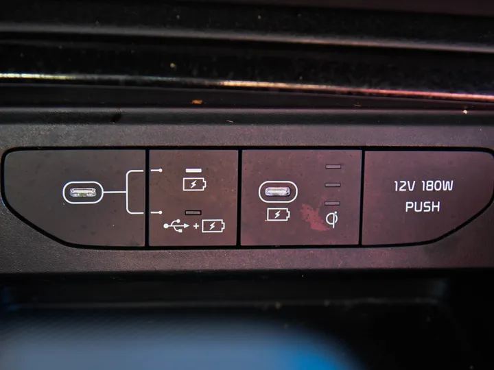 WOLF GRAY, 2025 KIA K5 Image 24
