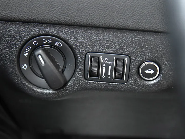 GRANITE PEARLCOAT, 2022 DODGE CHARGER Image 27