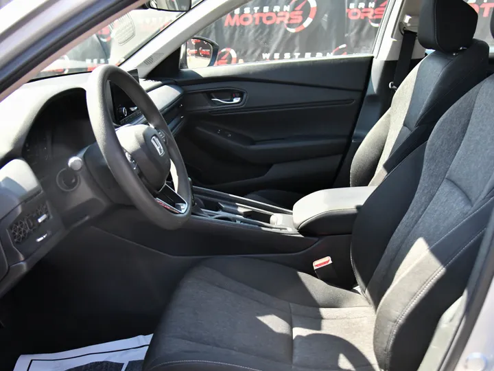 SILVER, 2023 HONDA ACCORD SEDAN Image 14