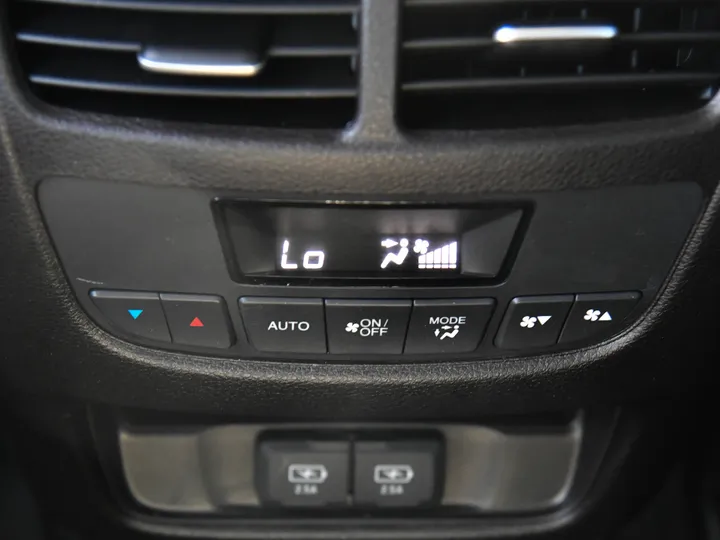 WHITE, 2020 ACURA MDX Image 36