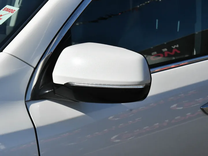 WHITE, 2020 ACURA MDX Image 11
