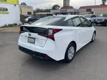 WHITE, 2021 TOYOTA PRIUS Thumnail Image 3