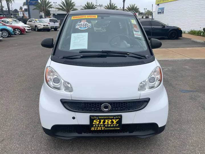 BLACK, 2014 SMART FORTWO Image 8