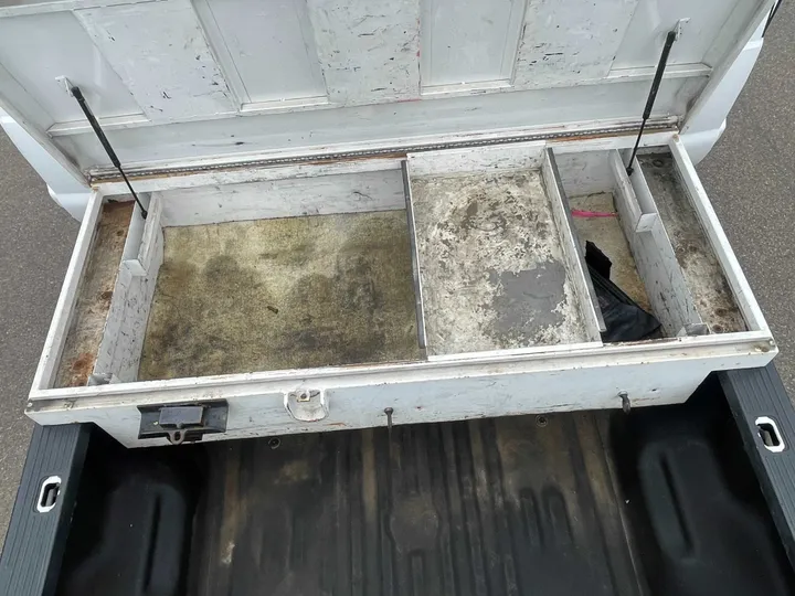 BLACK, 2016 FORD F350 SUPER DUTY SUPER CAB Image 13
