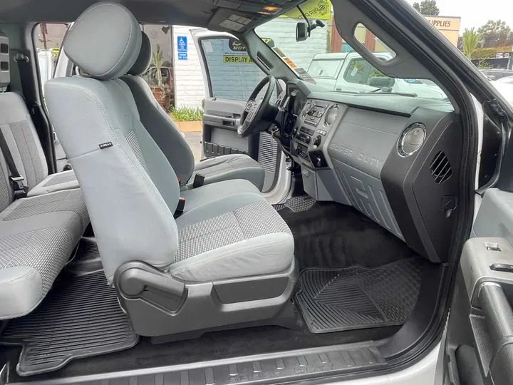 BLACK, 2016 FORD F350 SUPER DUTY SUPER CAB Image 20