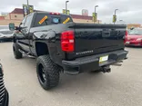 BLACK, 2016 CHEVROLET SILVERADO 2500 HD CREW CAB Thumnail Image 5