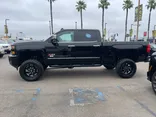 BLACK, 2016 CHEVROLET SILVERADO 2500 HD CREW CAB Thumnail Image 6