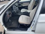 WHITE, 2010 BMW 3 SERIES Thumnail Image 17