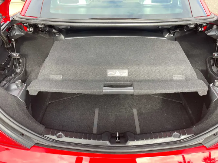 RED, 2012 MERCEDES-BENZ SLK-CLASS Image 10