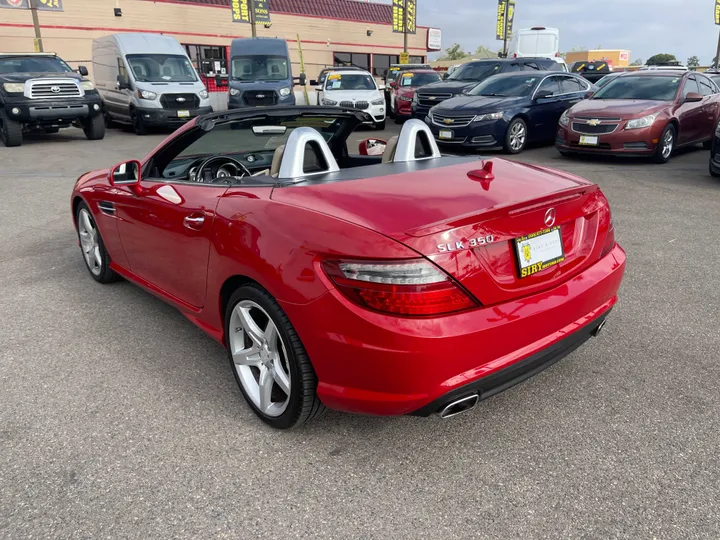 RED, 2012 MERCEDES-BENZ SLK-CLASS Image 15