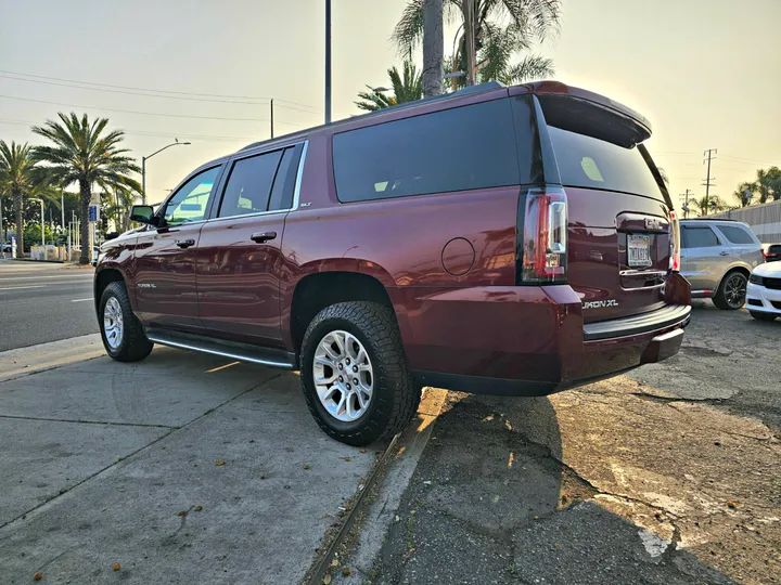 BURGUNDY, 2016 GMC YUKON XL Image 5