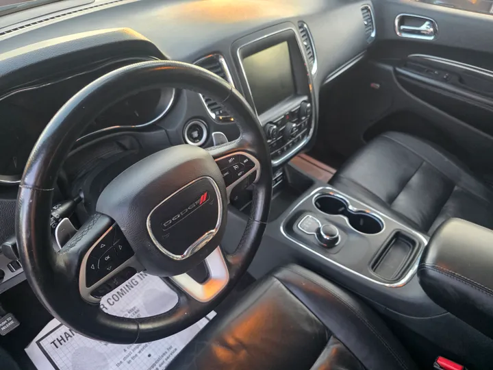 RED, 2017 DODGE DURANGO Image 12
