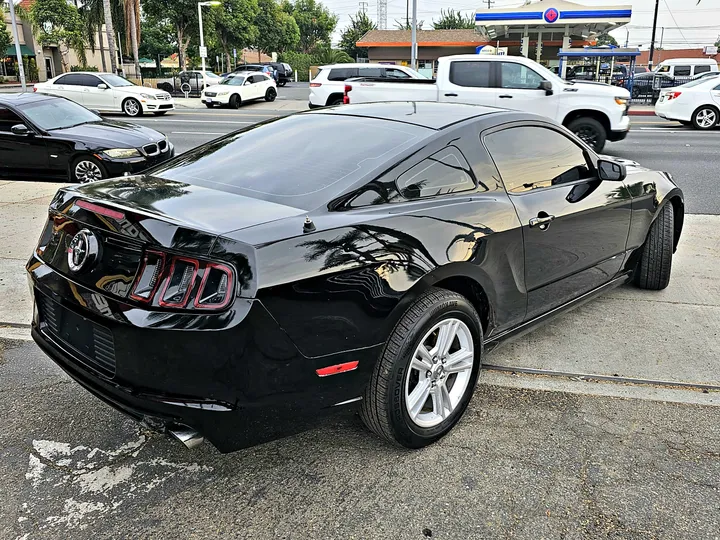 BLACK, 2014 FORD MUSTANG Image 7