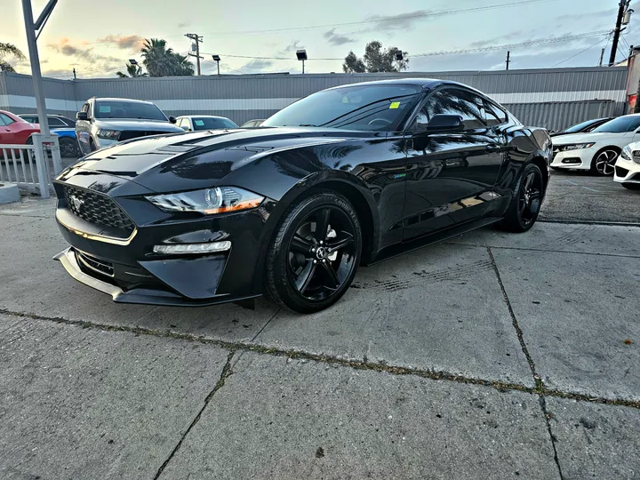 BLACK, 2018 FORD MUSTANG Image 3