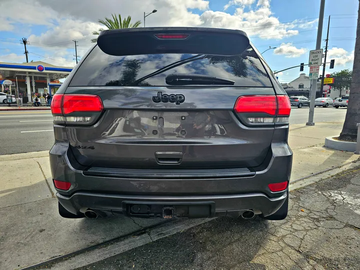 GREY, 2015 JEEP GRAND CHEROKEE Image 6