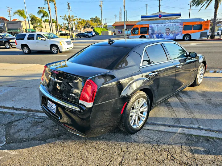 BLACK, 2016 CHRYSLER 300 Image 5