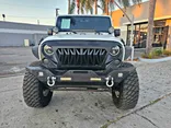 WHITE, 2015 JEEP WRANGLER Thumnail Image 2