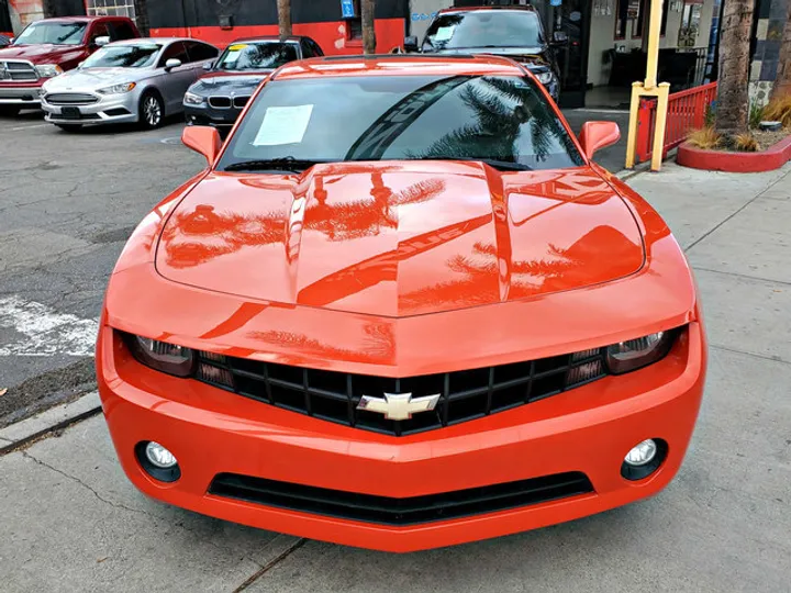 ORANGE, 2013 CHEVROLET CAMARO Image 4