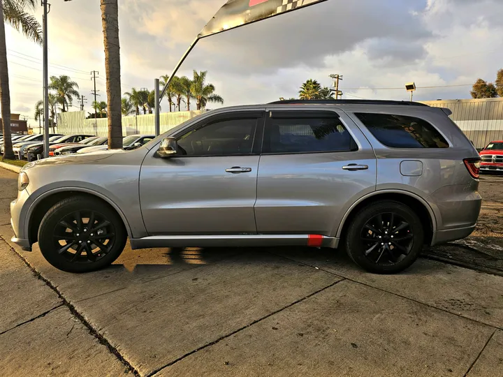 SILVER, 2017 DODGE DURANGO Image 5