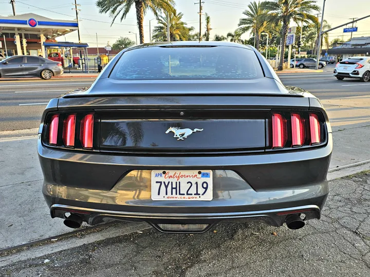 GREY, 2016 FORD MUSTANG Image 6