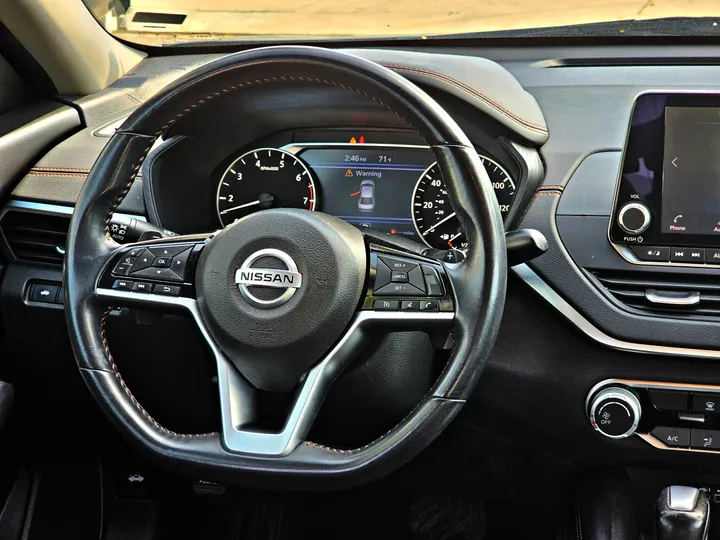 GREY, 2021 NISSAN ALTIMA Image 20