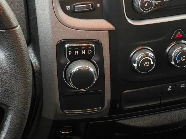 SILVER, 2017 RAM 1500 QUAD CAB Image 24