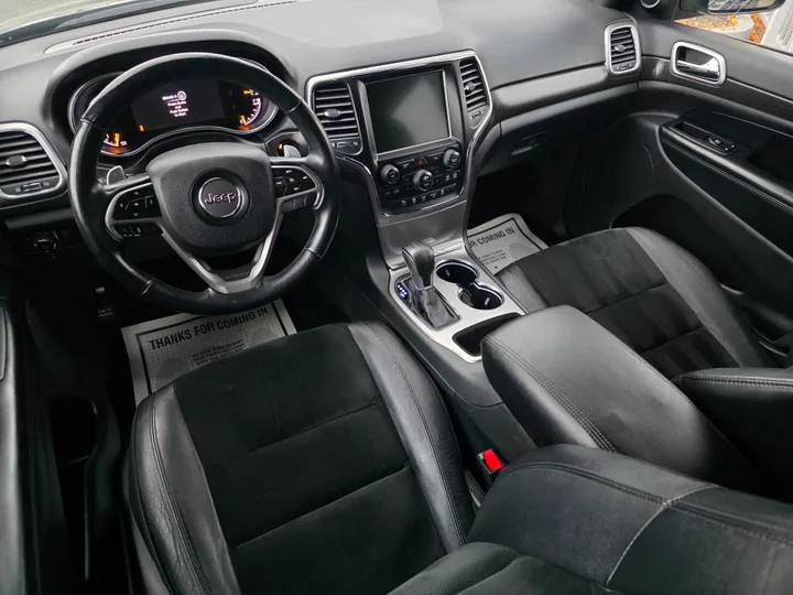GREY, 2017 JEEP GRAND CHEROKEE Image 18