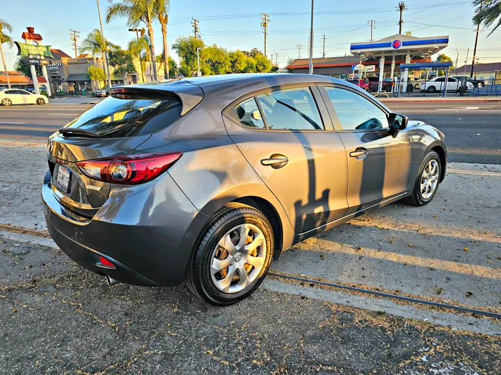 GREY, 2014 MAZDA MAZDA3 Image 6