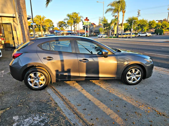 GREY, 2014 MAZDA MAZDA3 Image 7