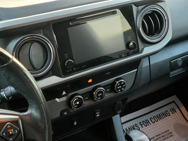 BURGUNDY, 2017 TOYOTA TACOMA DOUBLE CAB Image 19