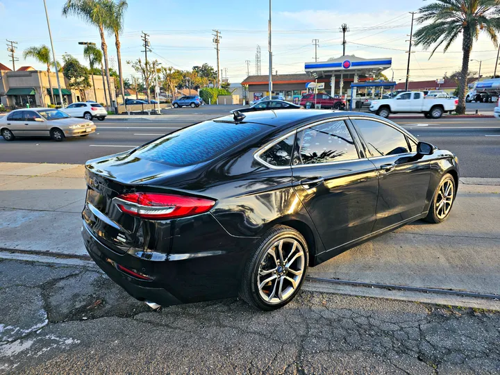 BLACK, 2019 FORD FUSION Image 7