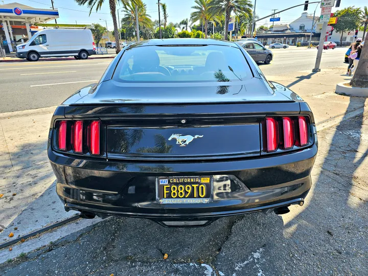 BLACK, 2015 FORD MUSTANG Image 6