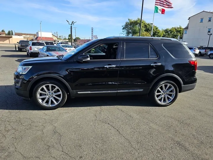 BLACK, 2016 FORD EXPLORER Image 8