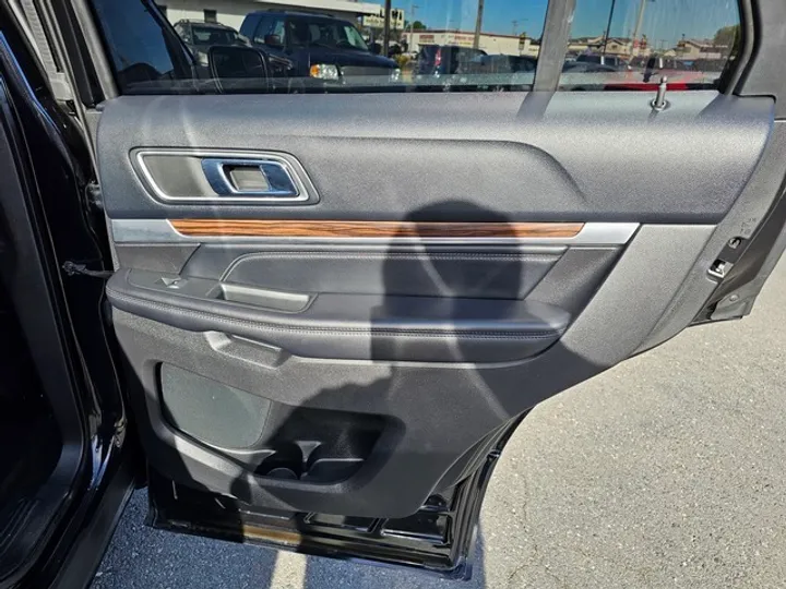 BLACK, 2016 FORD EXPLORER Image 26