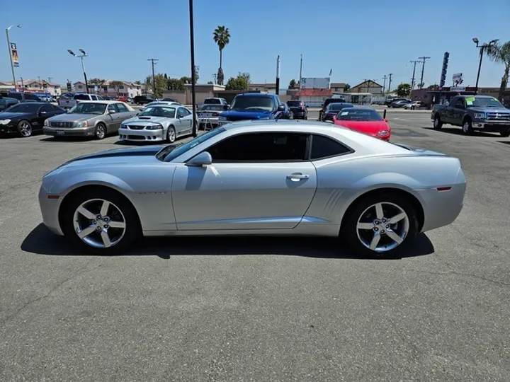 SILVER, 2010 CHEVROLET CAMARO Image 6