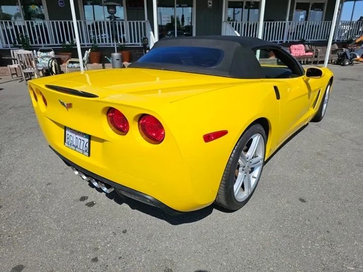 YELLOW, 2009 CHEVROLET CORVETTE Image 5