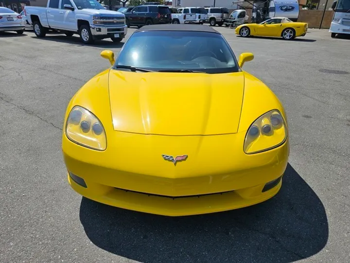 YELLOW, 2009 CHEVROLET CORVETTE Image 12