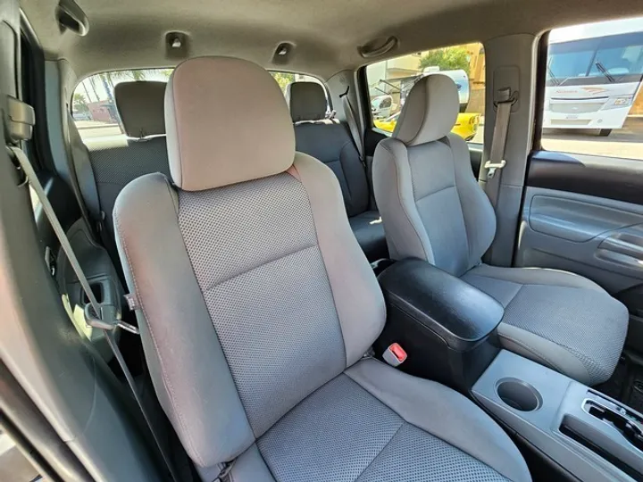 BLACK, 2012 TOYOTA TACOMA DOUBLE CAB Image 29